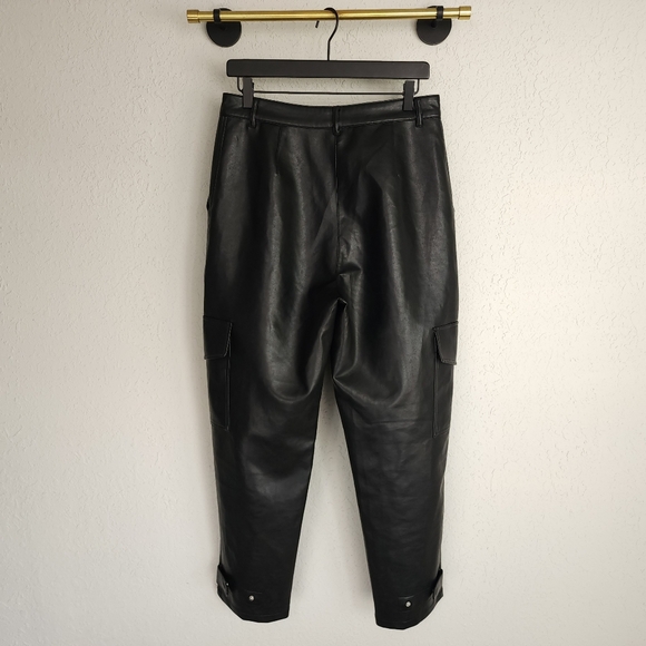 Aritzia Wilfred 10 Black Vegan Leather High Rise Buttonfly Modern Cargo Pant - Picture 6 of 10